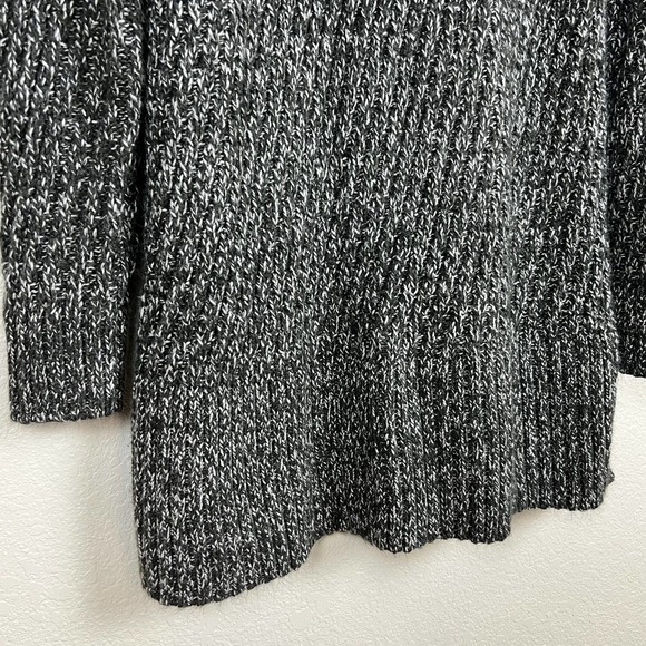 Isabel Maternity, knit gray sweater dress size Large - Picture 3 of 7